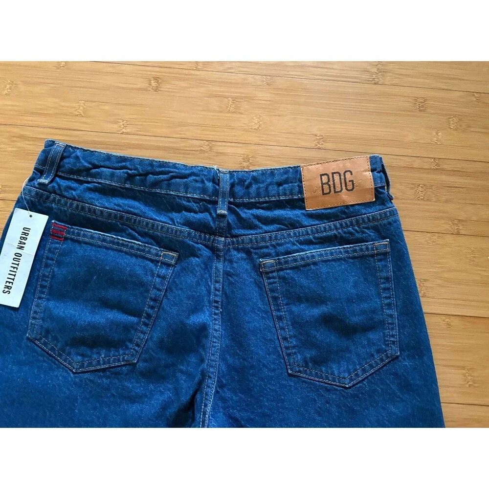 BDG Urban Outfitters Women's Frayed Hem Denim Shorts Size 29 NWT Indigo